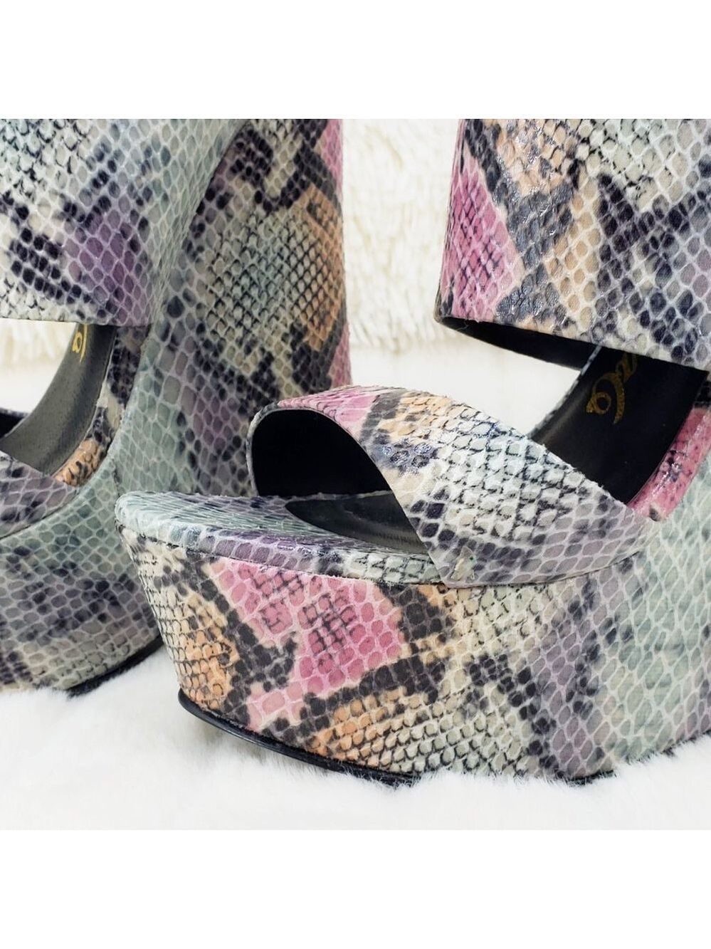 Wide Strap Slip On Multicolor Snake Print 6" Wedge Heel Shoe Platform Sandals - Picture 12 of 13